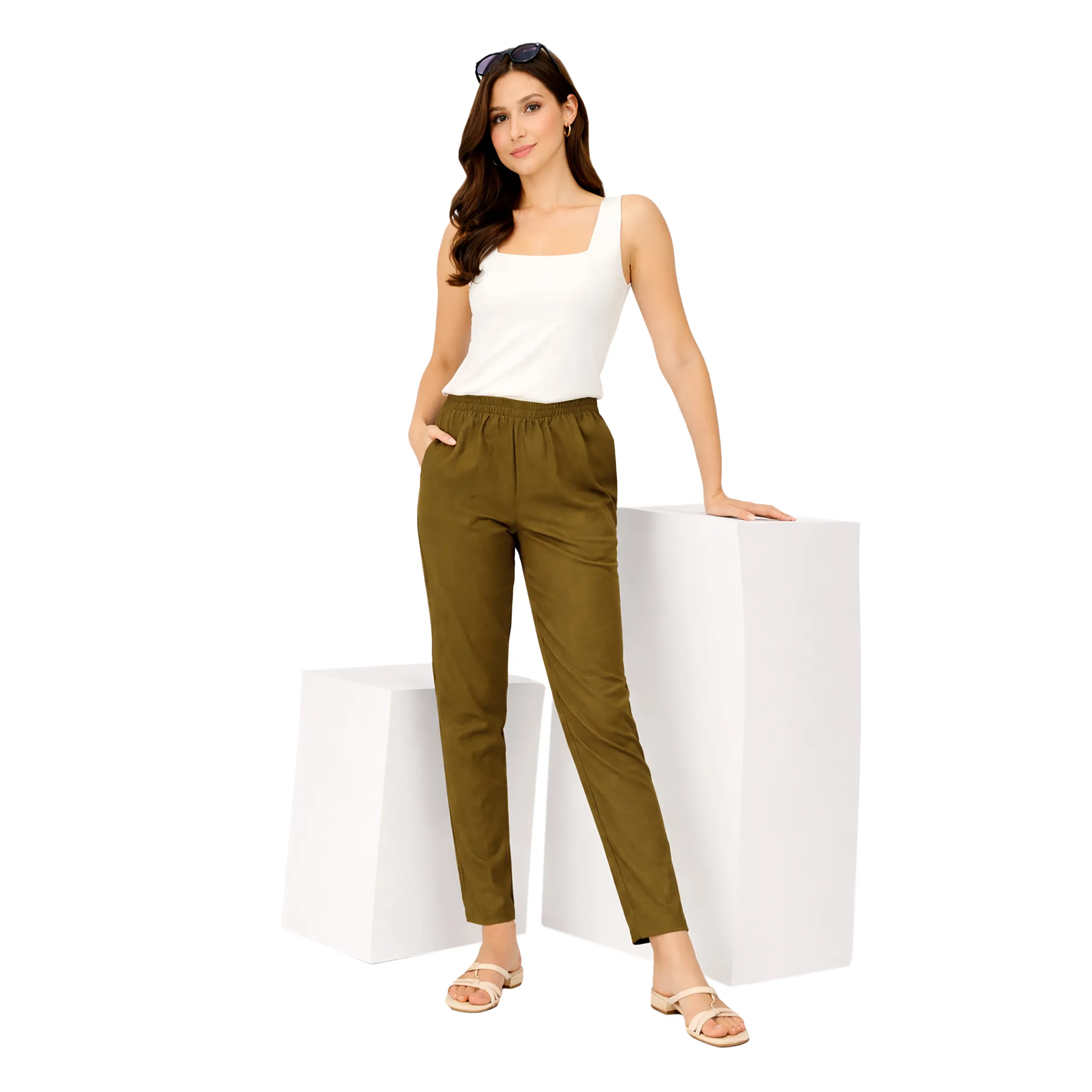 Women Mid-Rise Tapered Fit Pants